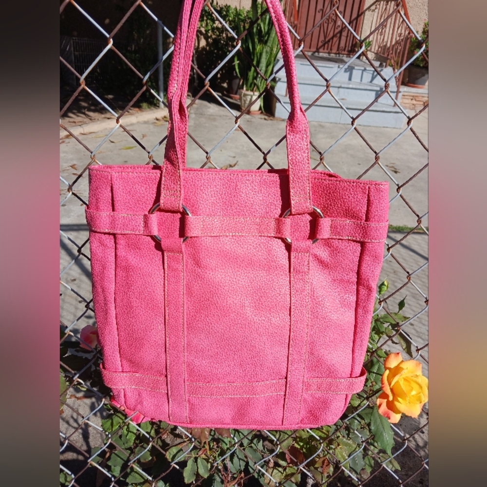 Womens Shoulder Bag 🎒 Pre-loved